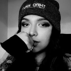 Meet your Posher, Jeanette